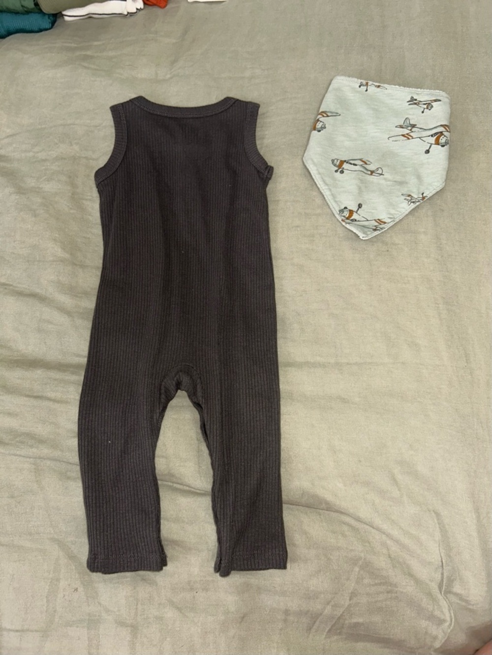 Romper - Picture 2 of 3